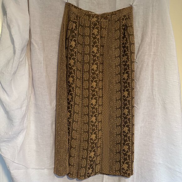 Giorgio Armani Wrap Skirt - Picture 2 of 9